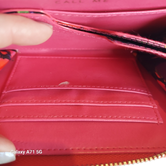 Stella & Dot Red Call Me Wallet - Picture 8 of 16